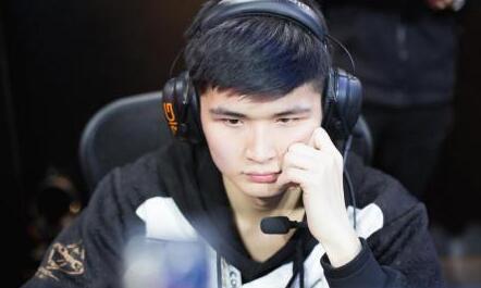 山的大门 山的大门