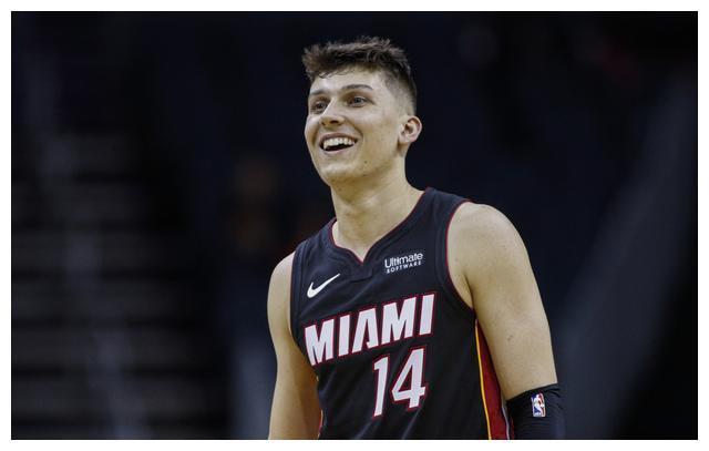 前传球将节 前传球将节