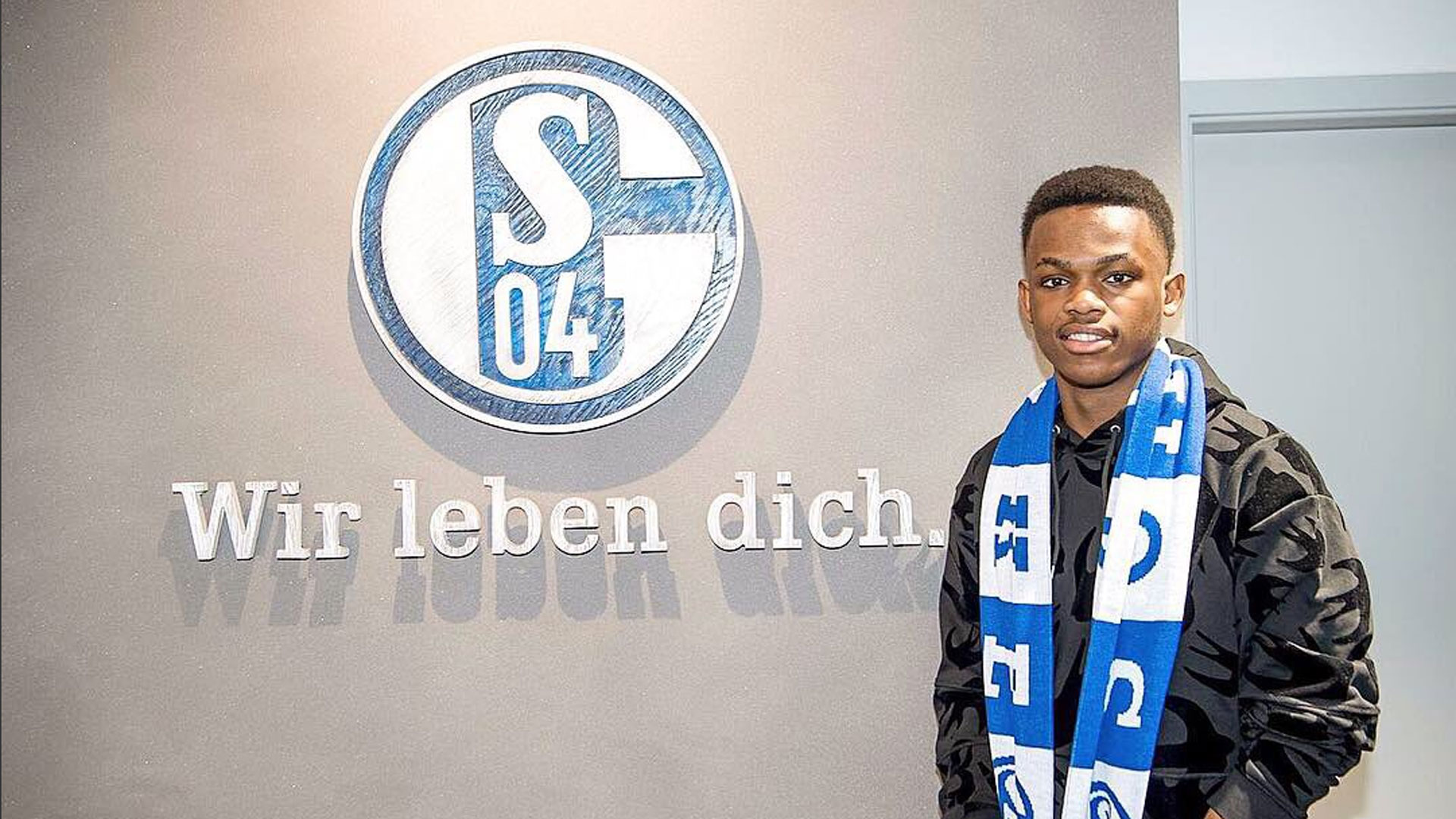 张帅将继续 张帅将继续